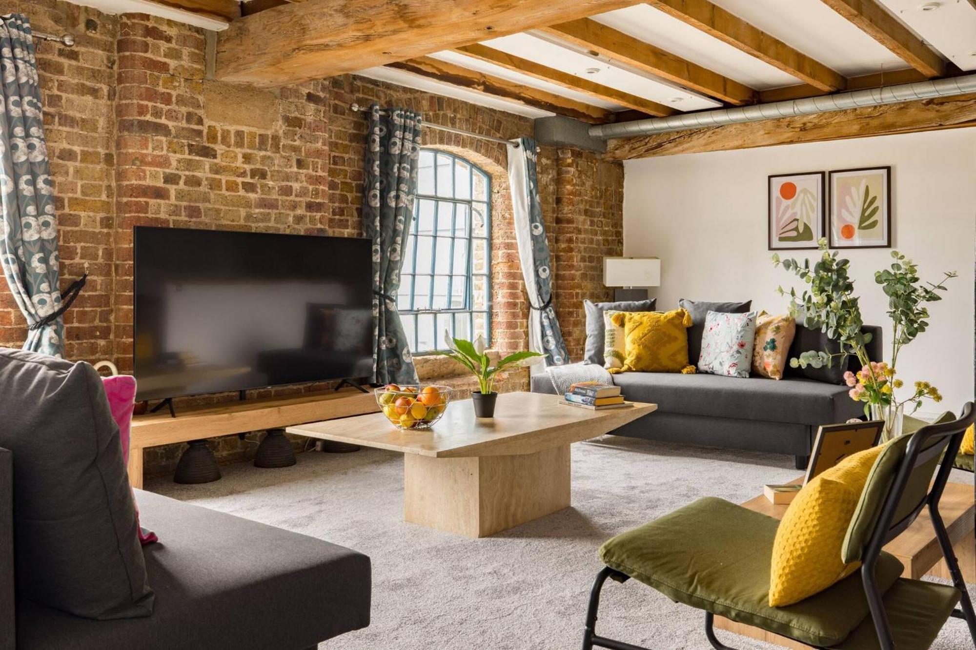 Wild Roses Serviced Apartments - Excel Warehouse 2 Londra Exterior foto