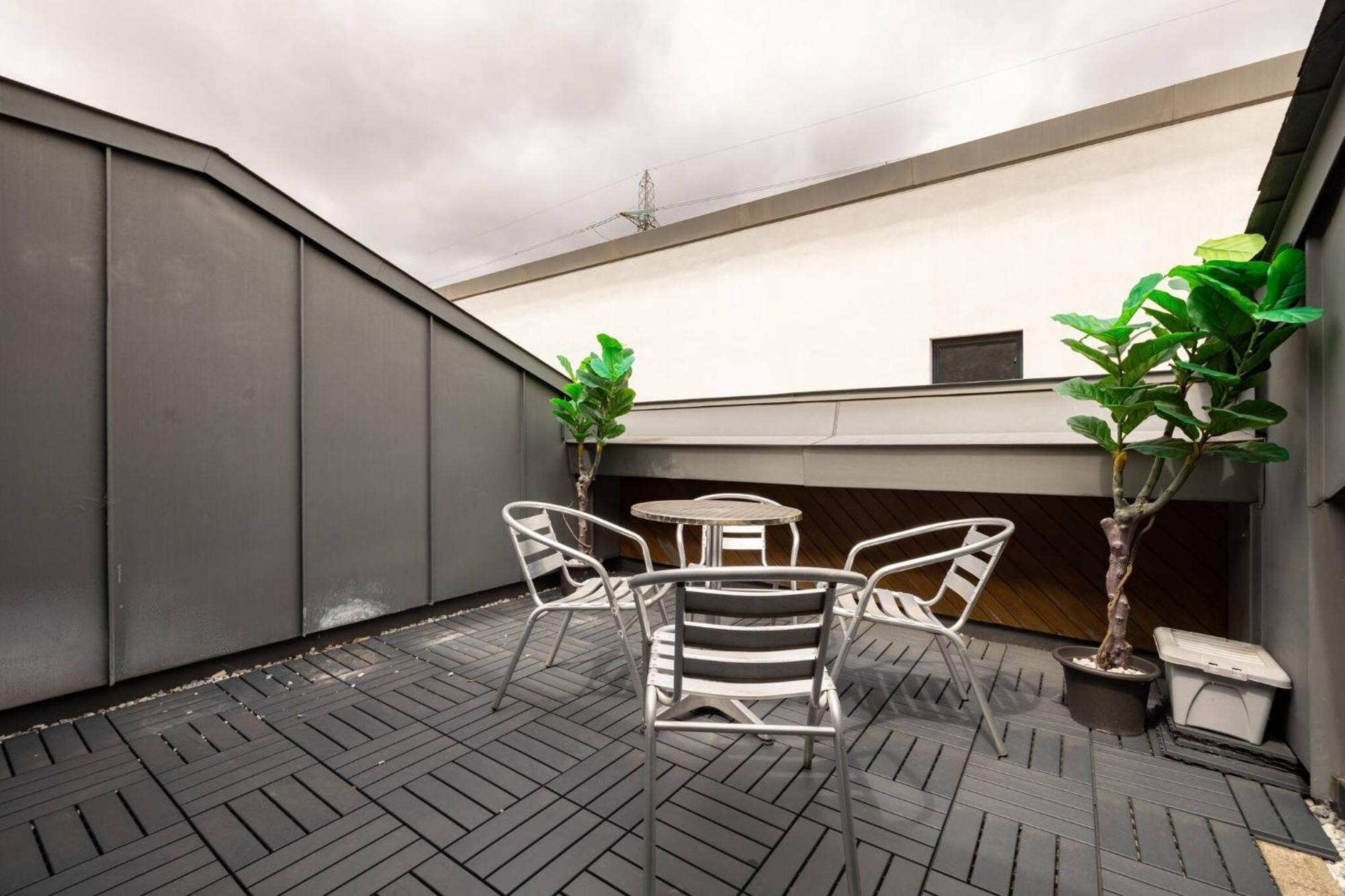 Wild Roses Serviced Apartments - Excel Warehouse 2 Londra Exterior foto